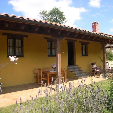 منزل ريفي Turismo Rural El Sidron Piloña