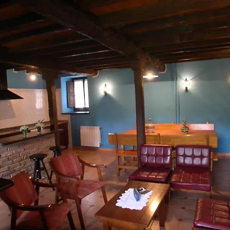 منزل ريفي Turismo Rural El Sidron Piloña