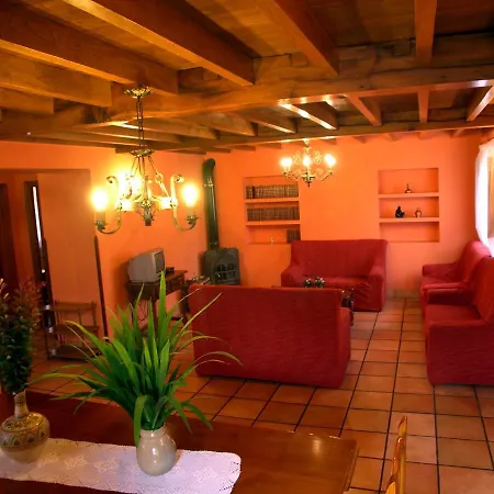 Turismo Rural El Sidron منزل ريفي Piloña