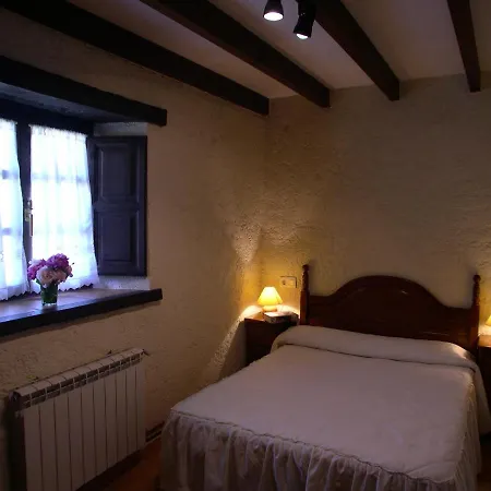 منزل ريفي Turismo Rural El Sidron Piloña