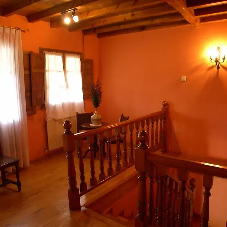 منزل ريفي Turismo Rural El Sidron Piloña