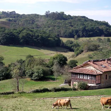 منزل ريفي Turismo Rural El Sidron Piloña